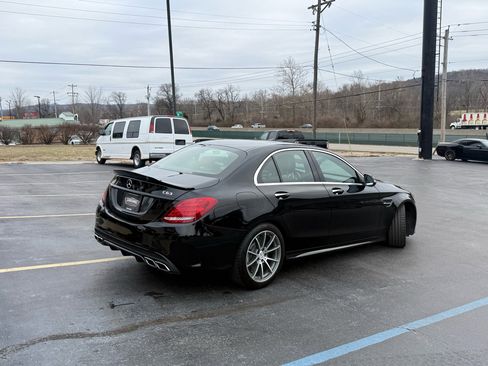 Used 2017 Mercedes-Benz C 63 AMG Sedan image 3