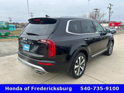 Used 2022 Kia Telluride S image 6