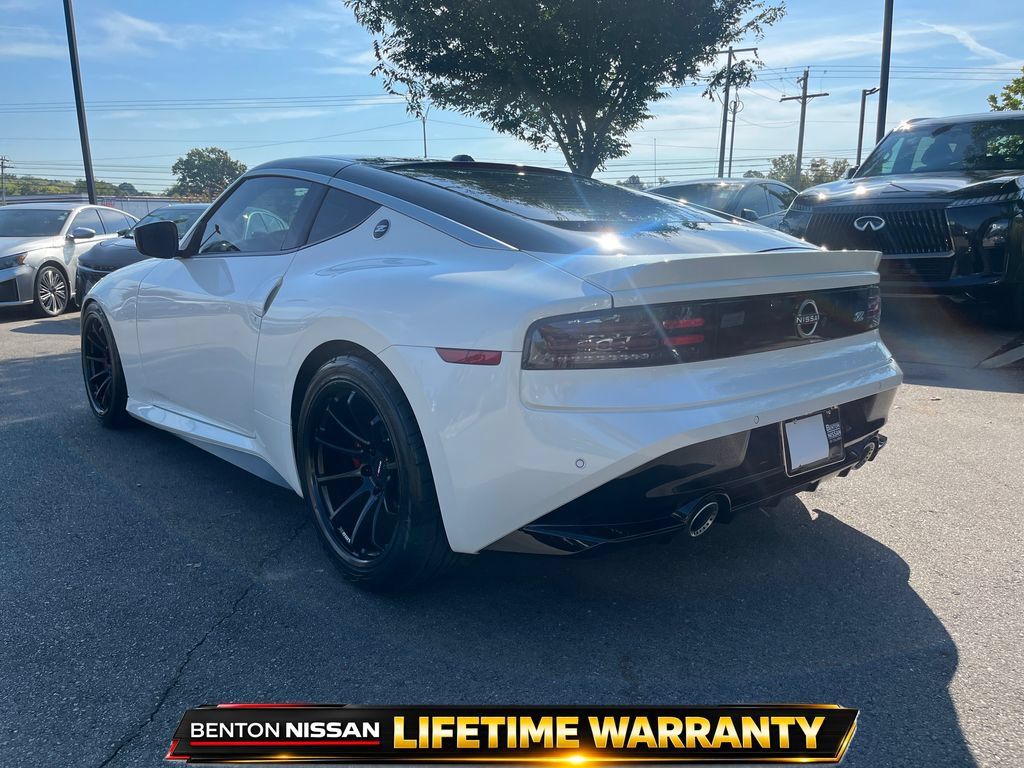 New 2027 Nissan Z Performance RWD image 4