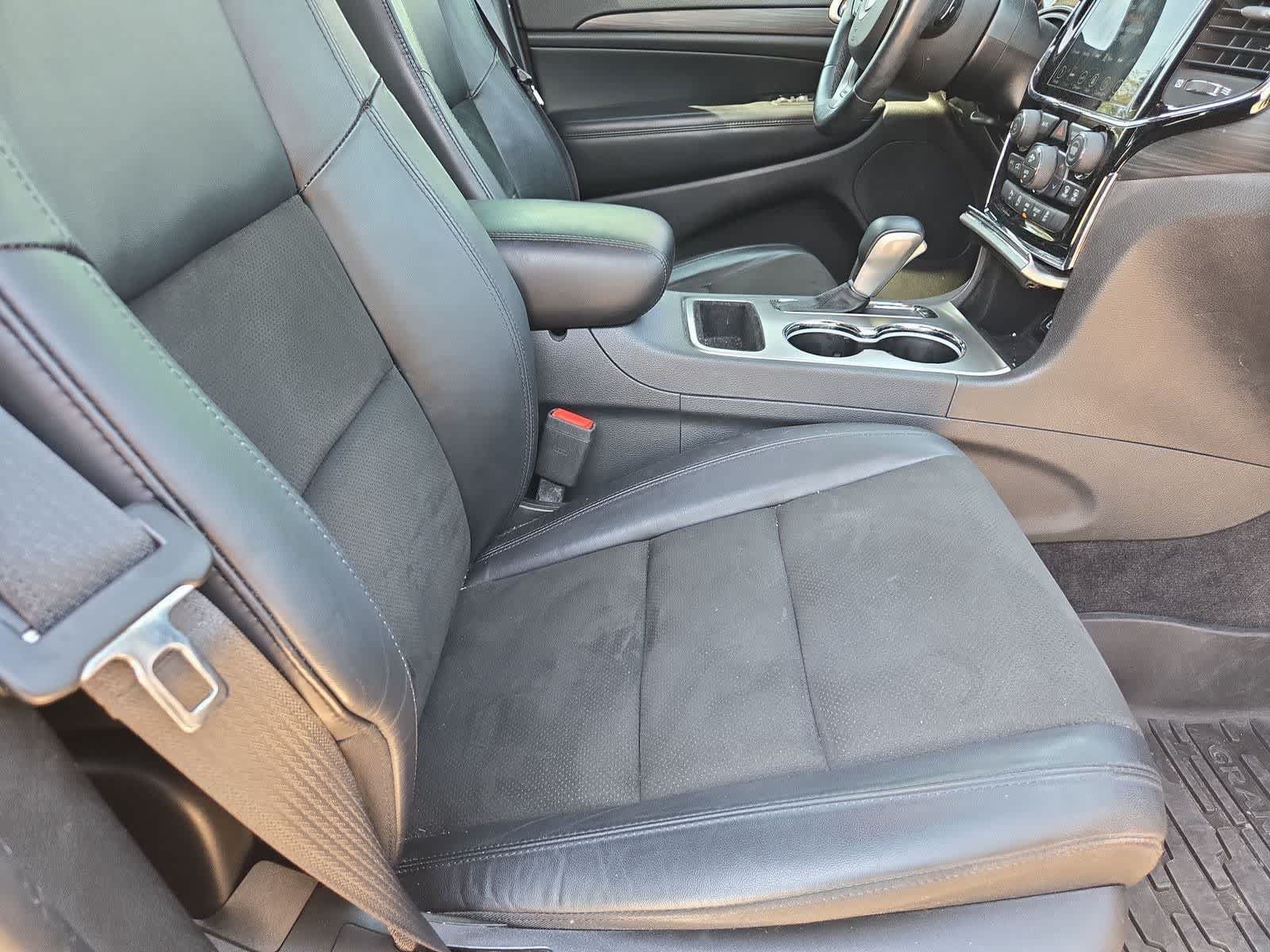 Used 2019 Jeep Grand Cherokee Altitude RWD image 20
