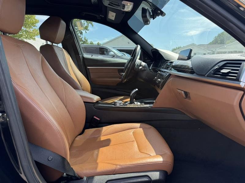 Used 2016 BMW 340i xDrive Sedan AWD/4WD image 16