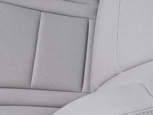 Used 2022 Mercedes-Benz GLC 300 image 23