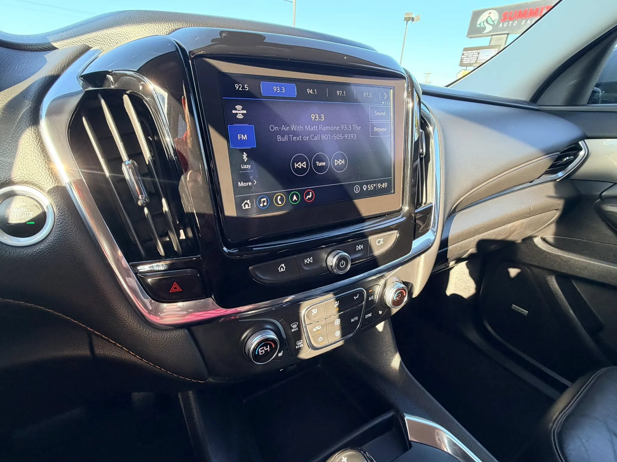 Used 2020 Chevrolet Traverse RS AWD/4WD image 17