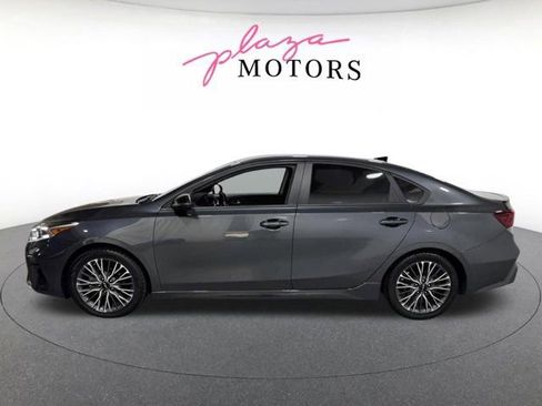 Used 2024 Kia Forte GT-Line w/ GT-Line Premium Package FWD image 7