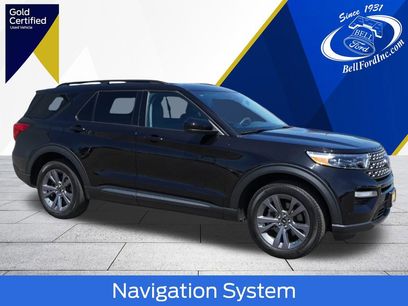 Certified 2023 Ford Explorer XLT w/ Equipment Group 202A