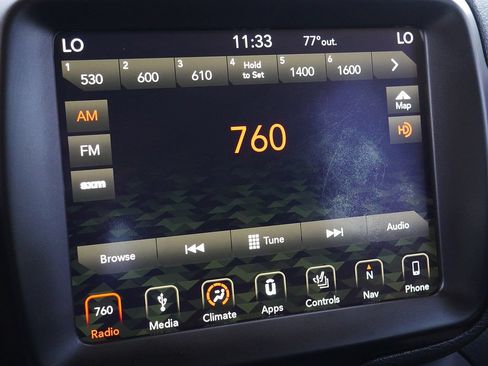 Used 2018 Jeep Renegade Trailhawk AWD/4WD image 37
