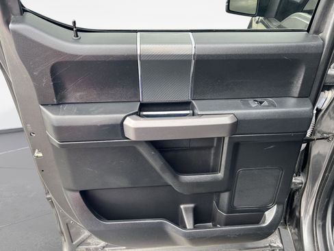 Used 2018 Ford F150 XLT w/ Equipment Group 302A Luxury image 19