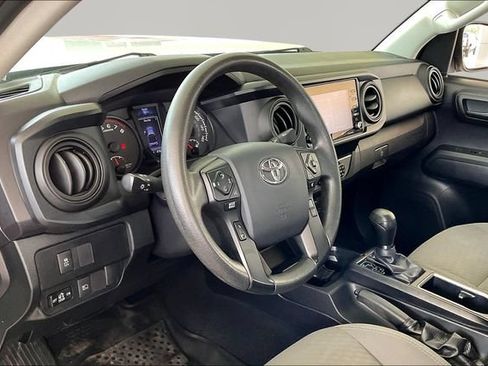 Used 2020 Toyota Tacoma SR w/ SR Convenience Package RWD image 12