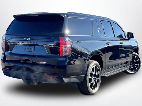 Used 2024 Chevrolet Suburban RST w/ Luxury Package image 6