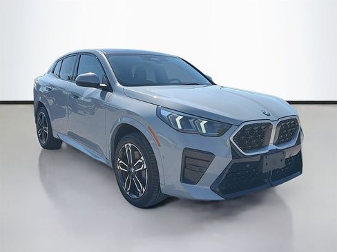 Certified 2025 BMW X2 xDrive28i image 2