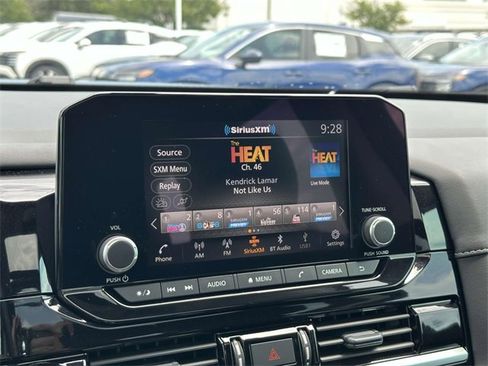 New 2025 Nissan Pathfinder SV w/ SV Premium Package image 20