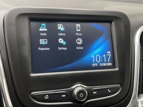 Used 2018 Chevrolet Equinox LS image 16