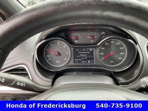 Used 2019 Chevrolet Cruze Diesel w/ Sun And Sound Package FWD image 32
