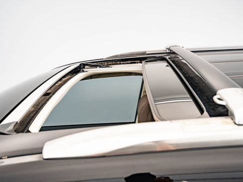 Certified 2021 Lexus GX 460 Premium AWD/4WD image 23
