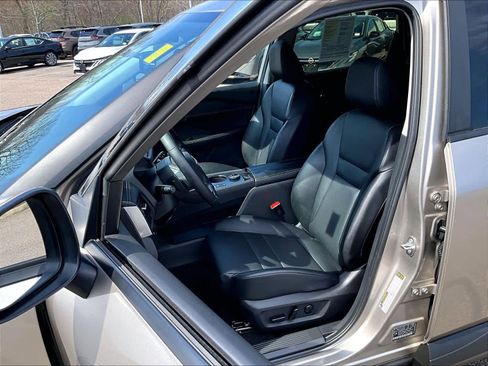 Used 2026 Nissan Rogue SV w/ SV Premium Package image 10