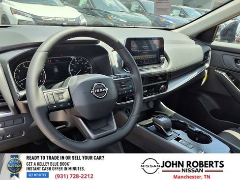 New 2026 Nissan Rogue Dark Armor FWD image 4