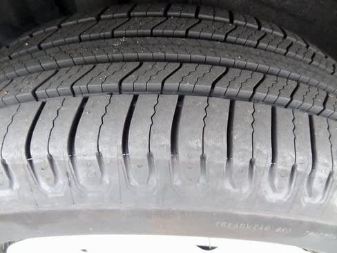 Certified 2022 Toyota RAV4 LE image 14