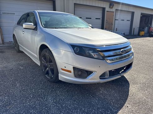 Used 2010 Ford Fusion Sport image 1