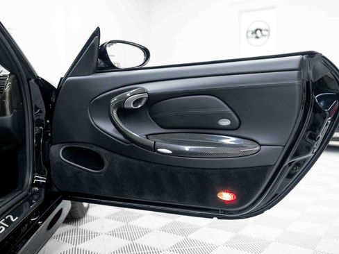 Used 2002 Porsche 911 GT2 RWD image 52