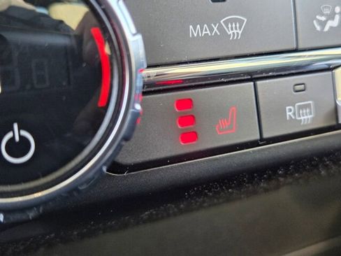 Certified 2021 Ford F150 XLT w/ Equipment Group 302A High image 26