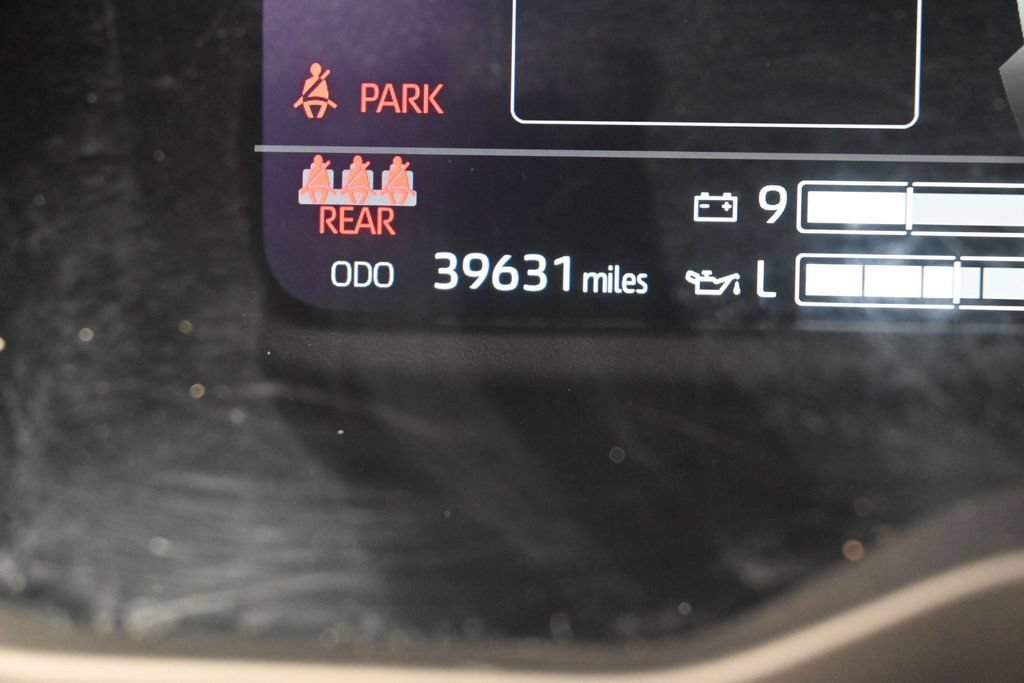 Used 2025 Toyota Tundra Platinum AWD/4WD image 20