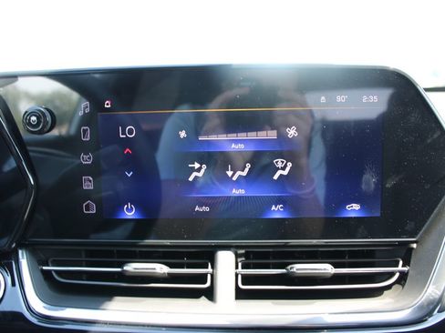 New 2026 Chevrolet Trax RS w/ Sunroof Package FWD image 57