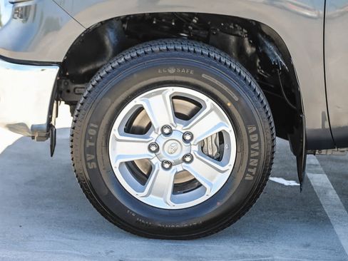 Used 2021 Toyota Tundra SR5 w/ SR5 Upgrade Package RWD image 10