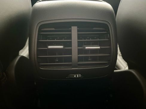 Used 2025 Ford Escape SE FWD image 26