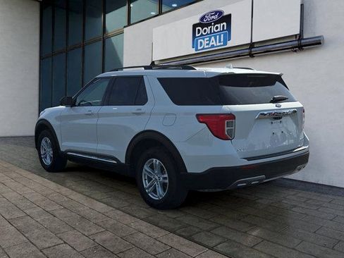 Certified 2023 Ford Explorer XLT w/ Equipment Group 202A AWD/4WD image 5