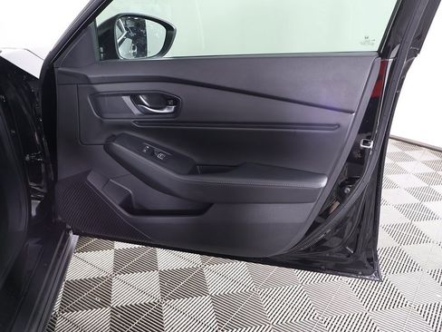 Used 2025 Honda Accord Sport image 24