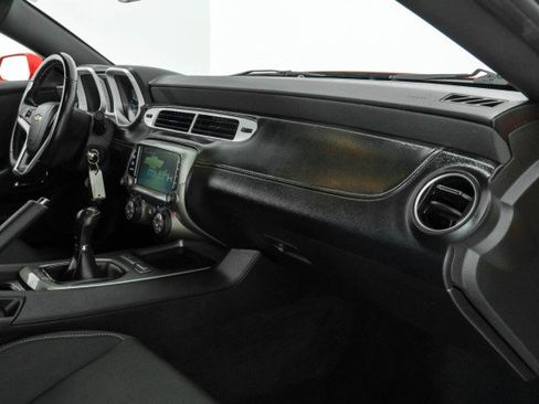 Used 2014 Chevrolet Camaro SS w/ Black Rally Stripe Package image 27