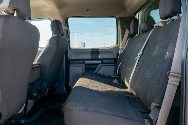 Used 2019 Ford F250 XLT w/ Camper Package AWD/4WD image 16