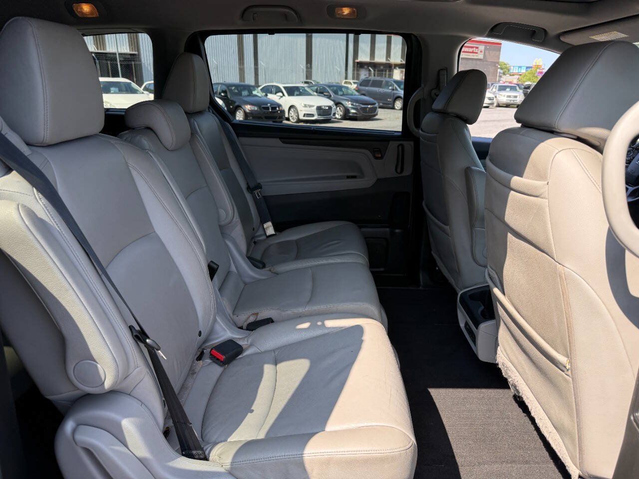 Used 2018 Honda Odyssey Elite image 36