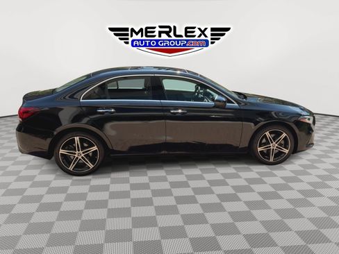 Used 2021 Mercedes-Benz A 220 4MATIC image 9