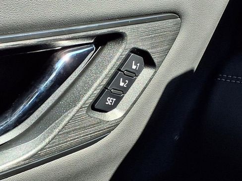 New 2026 Subaru Outback Touring image 12