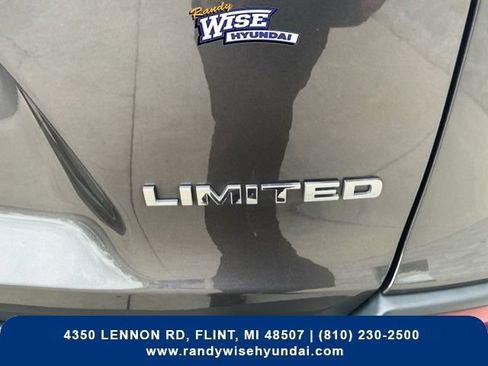 Used 2019 Jeep Cherokee Limited AWD/4WD image 32