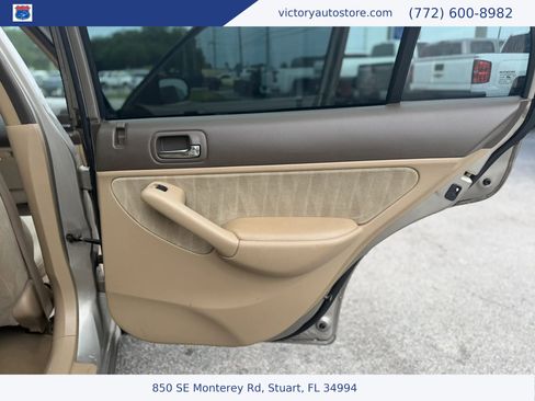 Used 2004 Honda Civic LX image 43