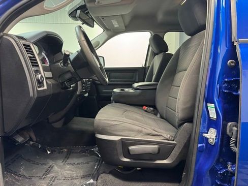 Used 2019 RAM 1500 Express w/ Wheel & Sound Group AWD/4WD image 13