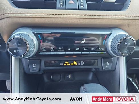 Used 2023 Toyota RAV4 XLE Premium image 22
