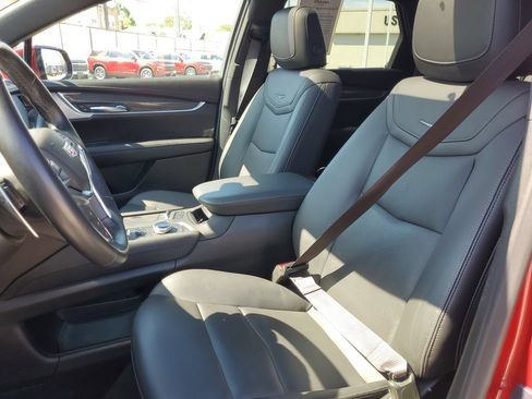 Certified 2024 Cadillac XT5 Sportv AWD/4WD image 18