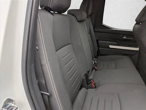 Used 2024 Toyota Tacoma TRD Off-Road image 30