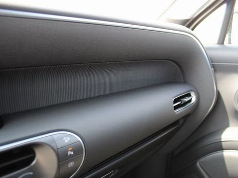 Used 2026 Hyundai Palisade Calligraphy image 19