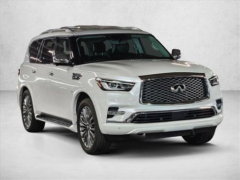 Used 2019 INFINITI QX80 Luxe w/ 22" Wheel Package RWD image 3