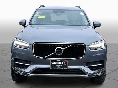 Used 2017 Volvo XC90 T6 Momentum w/ Vision Package
