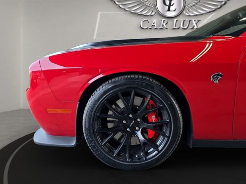 Used 2016 Dodge Challenger SRT Hellcat image 29