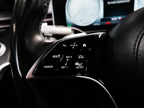 Used 2023 Mercedes-Benz S 500 4MATIC w/ AMG Line image 23