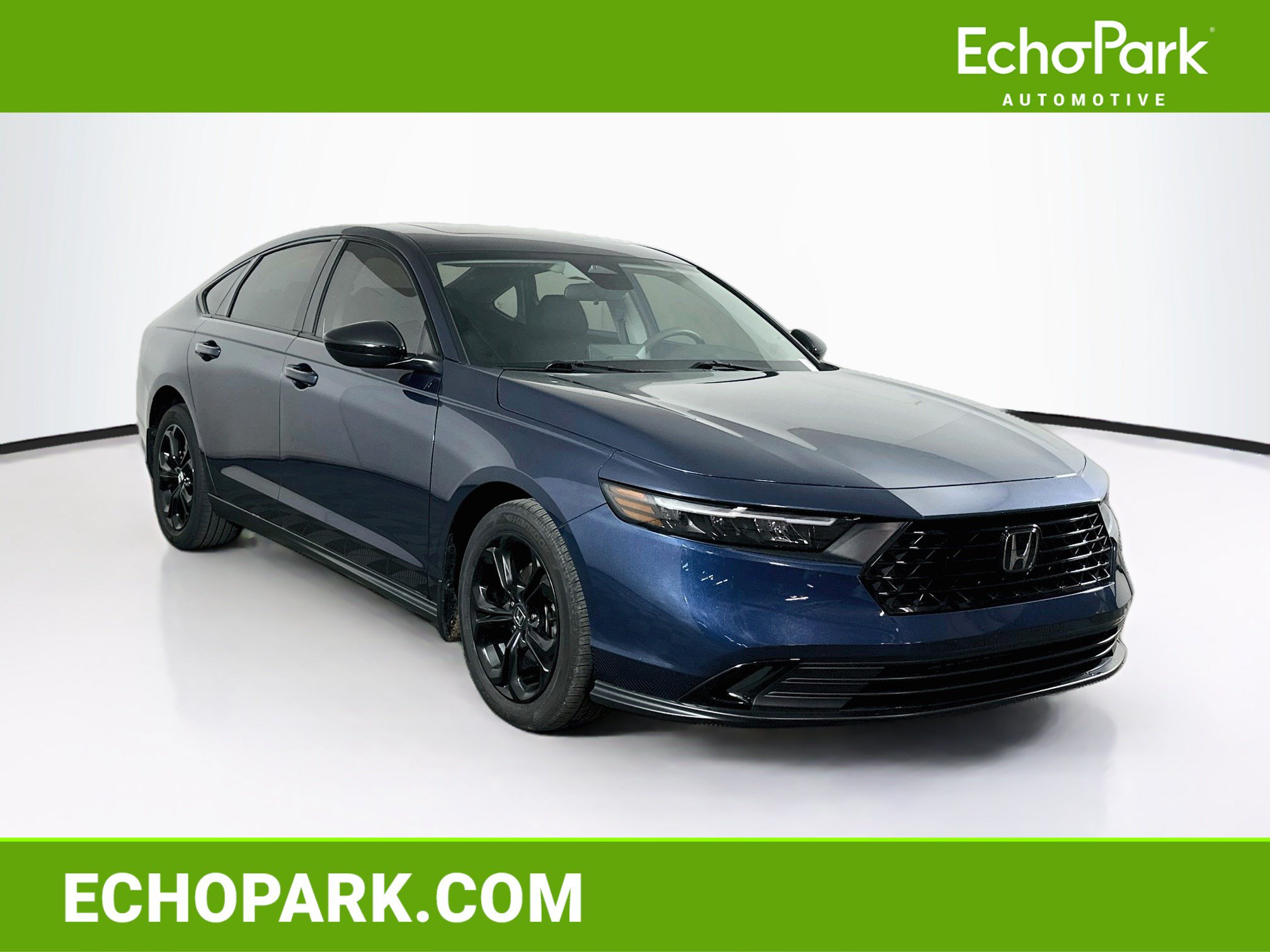 Used 2025 Honda Accord SE image 1