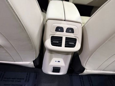 Used 2021 Buick Envision Avenir w/ Technology Package II image 29