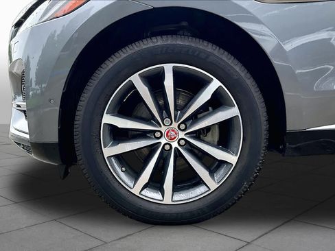 Used 2021 Jaguar F-PACE S AWD/4WD image 10