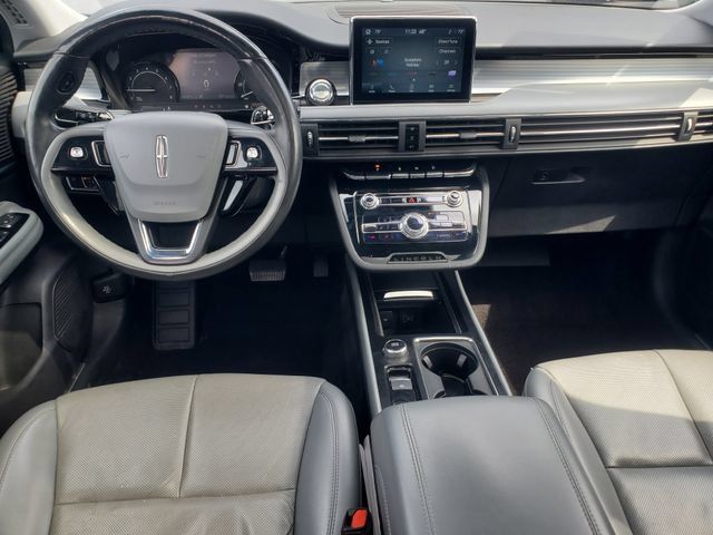 Used 2022 Lincoln Corsair AWD w/ Premium Package image 26